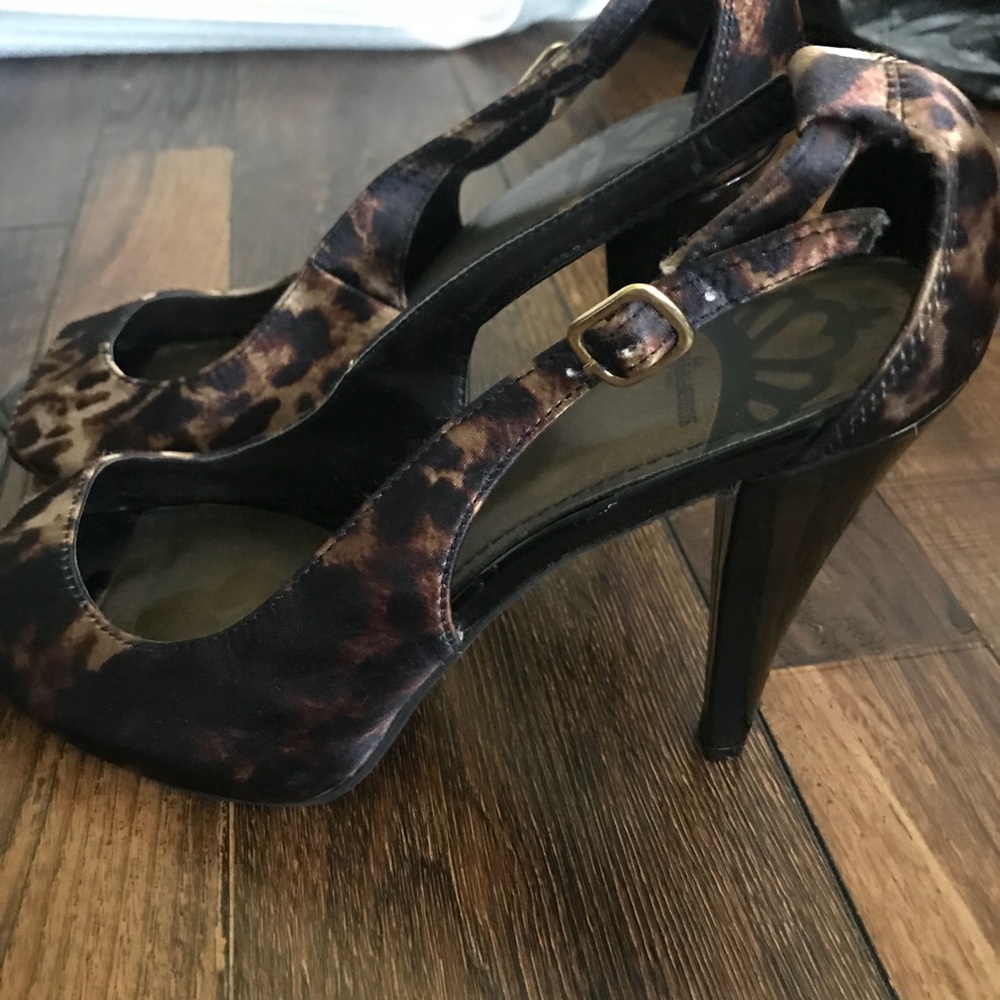 Fergalicious peep toe heels